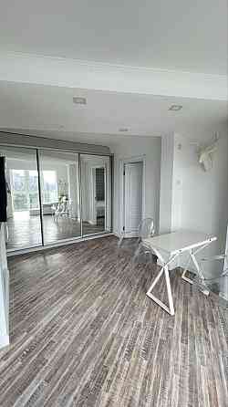 Оренда двокімнатної квартири на Дарницькій площі Киев