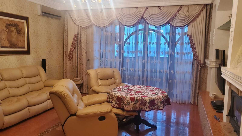 Оренда 3к. по вул. Андрія Верхогляда 4, Печерськ. Киев - изображение 2