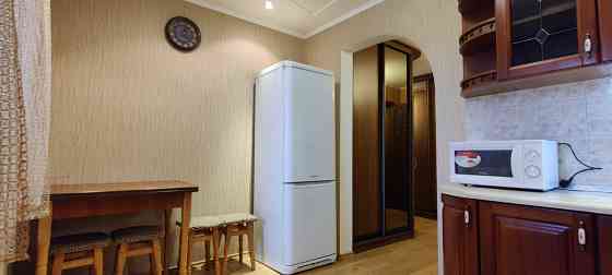 2-х кім квартира  Чабани Центр Чабани