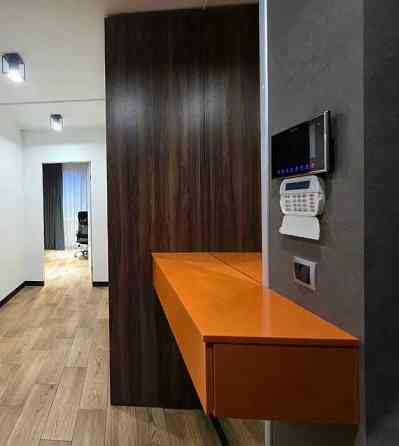 69000ЖК Мира 4 Сертификат-Да Продам Классную 2 комн кварт 5 эт,S-56мAS Харків