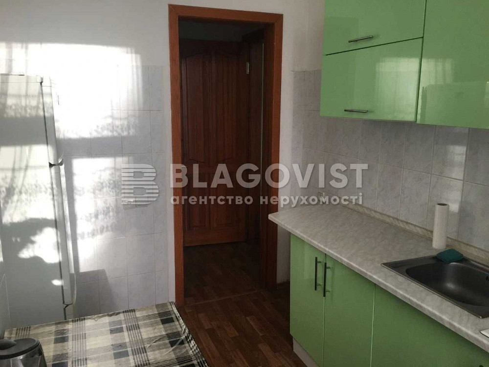 Метро Льва Толстого-7 хв Чикаленка 31Б Киев - изображение 8