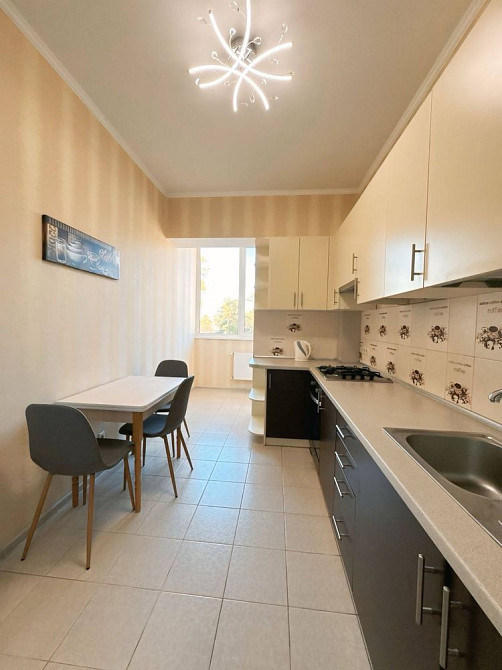 Продам однокімнатну з ремонтом Ірпінь - зображення 1