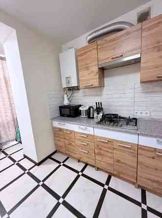 Євро 2к квартира, поруч парк, швидкий виїзд на Київ Буча