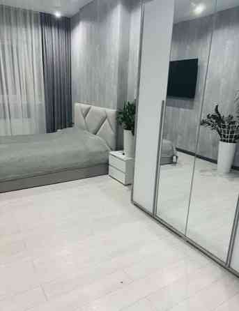 Велику продам  двух кім. квартиру в ЖК Крістал 67м.кв. з ремонтом!SE Харків