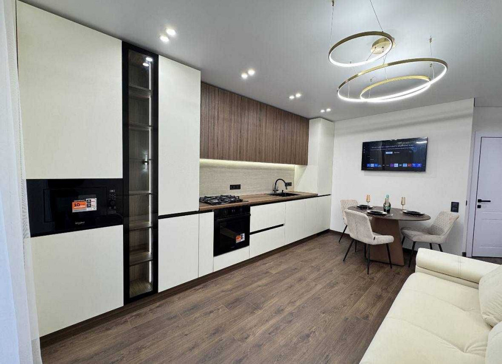 Простора 1к квартира з ремонтом в ЖК Family Plaza Івано-Франківськ - зображення 2