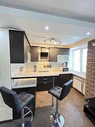 Продам! Нова стильна квартира з газовим котлом! Центр Зеленівка