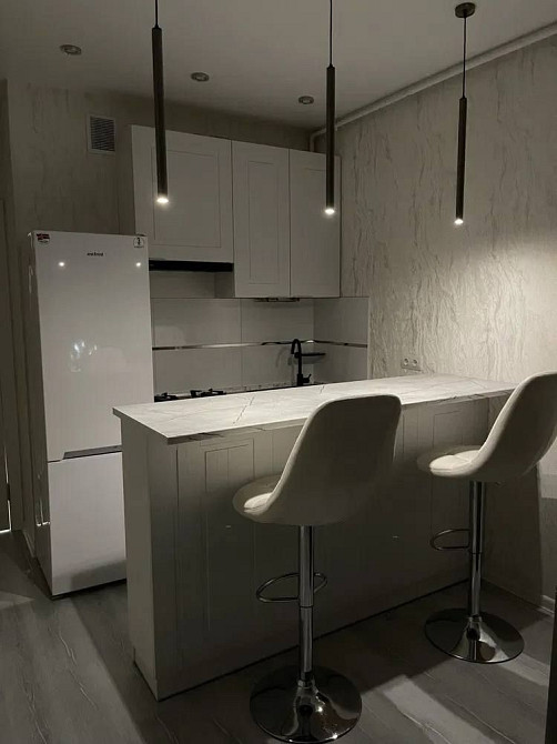 Однокімнатна квартира з сучасним новим ремонтом в самому центрі Ірпеня Ірпінь - зображення 1