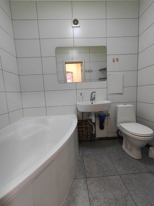 1к квартира з ремонтом, є балкон! Мінімальне оформлення! Ірпінь - зображення 4