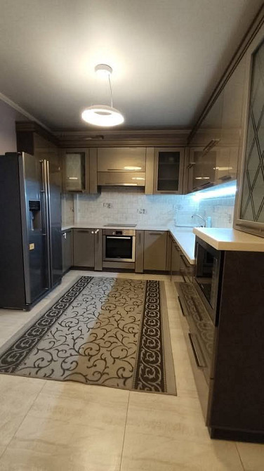 Пропоную оренду трикімнатну квартиру вул Стрийська Новобуд, є гараж! Львів - зображення 2