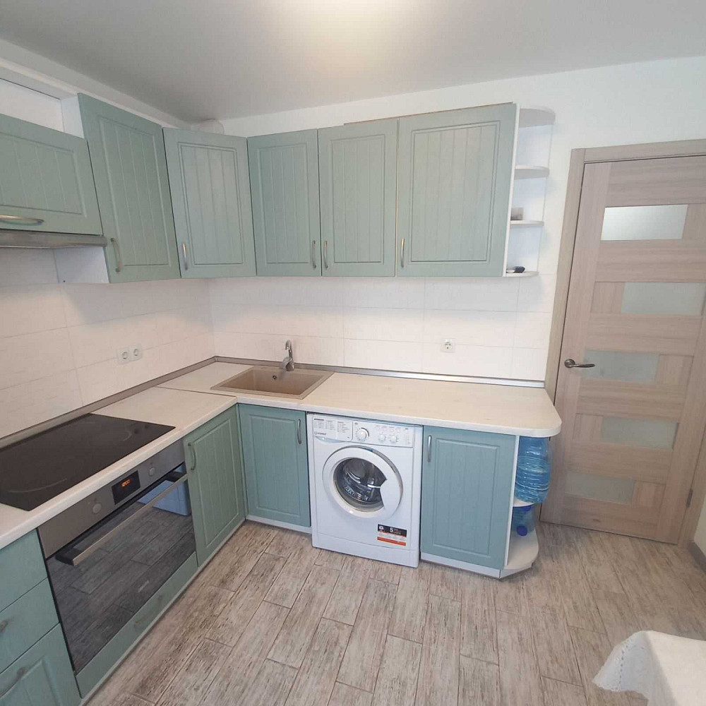 М."Вокзальна". Скрипника 7. Оренда 2-х кімнатної квартири з ремонтом. Київ - зображення 2