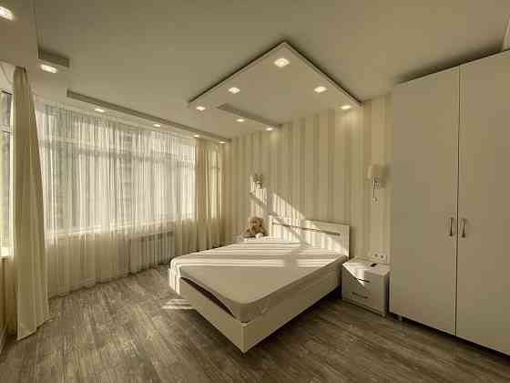 Аркадия, 75 м2, Без выселения. Просторная 2 к. Кв. Одесса