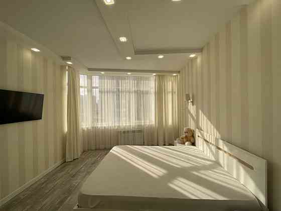 Аркадия, 75 м2, Без выселения. Просторная 2 к. Кв. Одесса