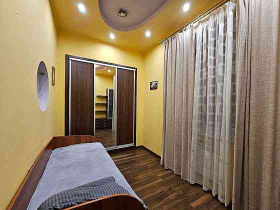 Сдам. Трех комнатная, Центр, ул.Ольгиевская, Новый рынок Одесса