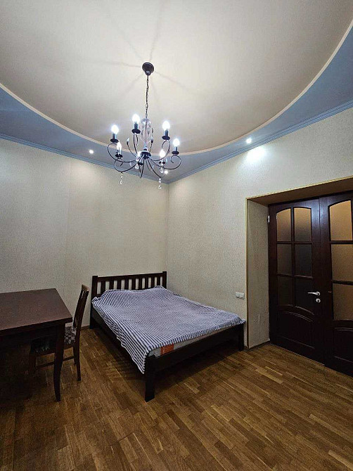 Сдам. Трех комнатная, Центр, ул.Ольгиевская, Новый рынок Одеса - зображення 1