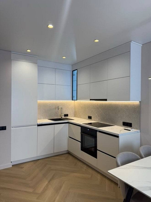 Довгострокова оренда ЖК Варшавський Плюс Киев - изображение 1