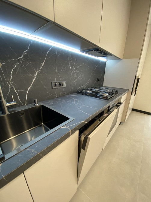 Двокімнатна квартира в ЖК «Центральний» в центрі міста! Новий ремонт! Ірпінь - зображення 4