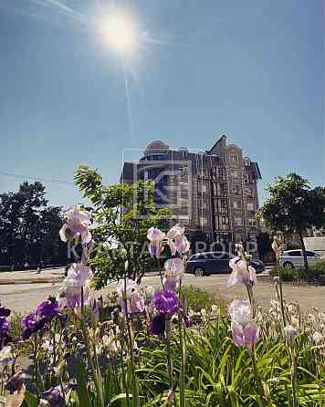 3 рівнева квартира в центрі Бучі з ремонтом, меблями та технікою Буча