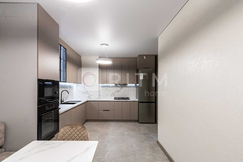 Оренда 2-к. квартири з ремонтом (доукомплектується) в ЖК Family Plaza Івано-Франківськ - зображення 4