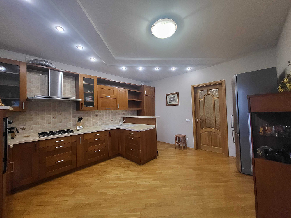 Оренда елітної 5-кімнатної квартири біля РЦ «Промінь»! Луцьк - зображення 7