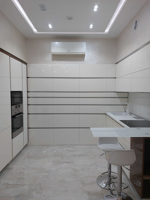 Квартира в ЖК PECHERSKY, бізнес-клас, резервне живлення, укриття. Киев - изображение 2