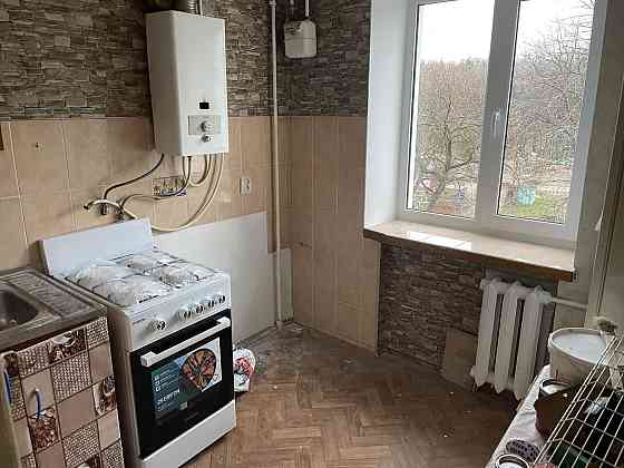 1 кімнатна з ремонтом в центрі парк Рівне