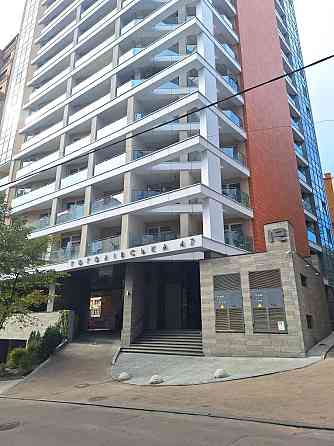 Гоголівська 47, Центр . 2 поверх ! Паркінг . Генератор . Золоті Ворота Киев