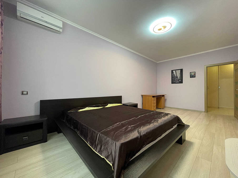 Оренда 1-кімн.кв. 58 м2, вул. Драгоманова, 40-Е Київ - зображення 2