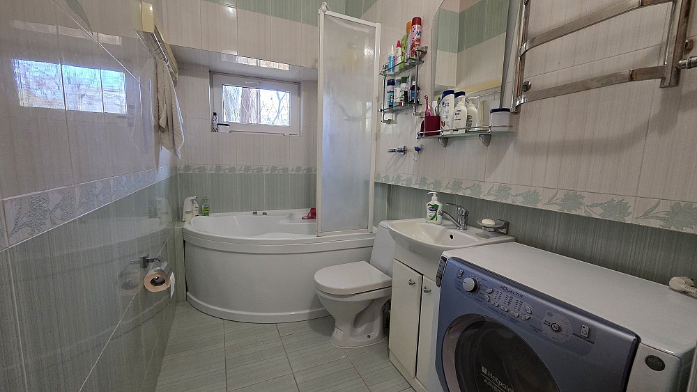 Сдам свою 3х комн. кв-ру  в центре города Південне (Харківський р-н) - зображення 7