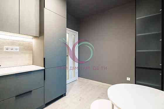 2-к. квартира з ремонтом та і/о в центрі за вул. Бельведерська. Івано-Франківськ