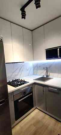 Продам 2 к кв на Новых домах, возле Гастропаб Зори Харків