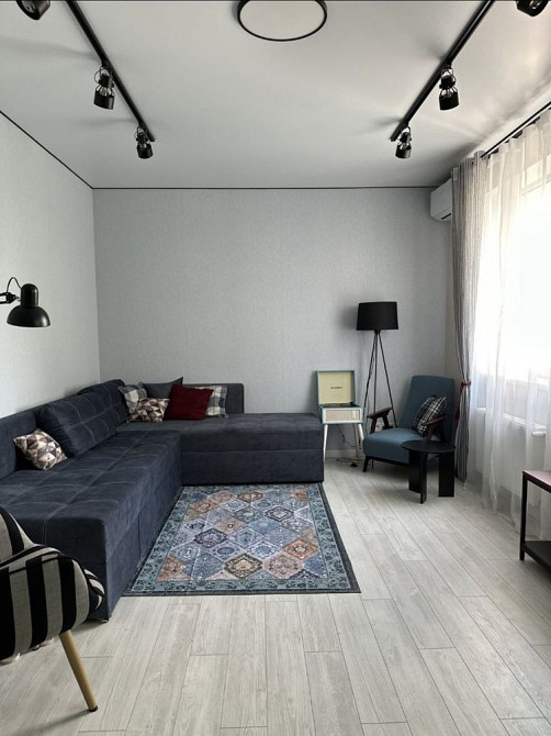 Двокімнатна двушка з дизайнерським ремонтом! Центр Ірпінь - зображення 5