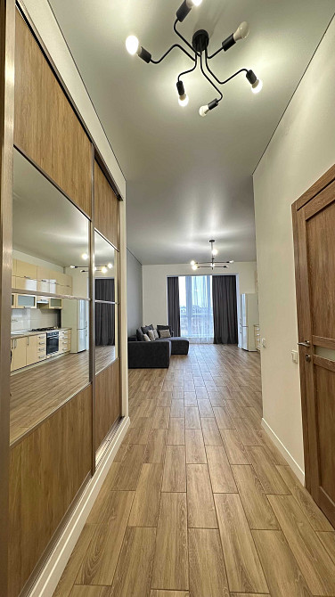 НОВИНКА! Сучасна квартира біля озера укомплектована! Ровно - изображение 1