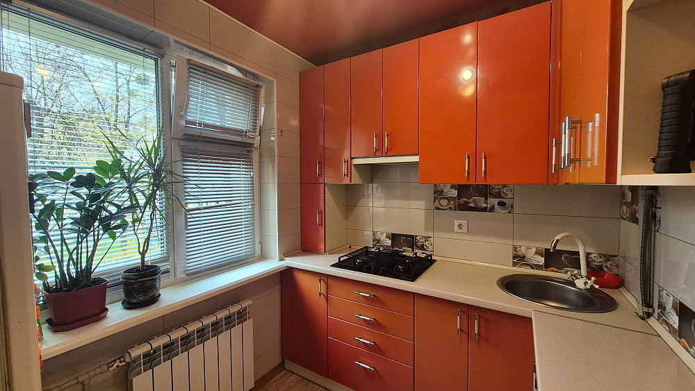 Продаж квартири з капітальним ремонтом, другий поверх Суми - зображення 1