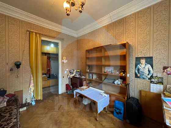 Продаж 2к квартири в сталінці на Міхновського (Дружби Народів). Без % Киев