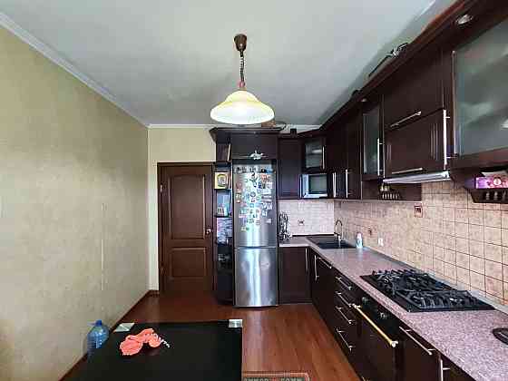 Продається велика двокімнатна квартира в с.Тарасівка. 60000$ Тарасівка (Троїцький р-н)