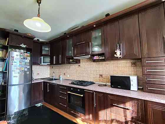 Продається велика двокімнатна квартира в с.Тарасівка. 60000$ Тарасівка (Троїцький р-н)