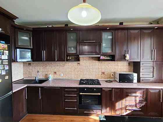 Продається велика двокімнатна квартира в с.Тарасівка. 60000$ Тарасівка (Троїцький р-н)