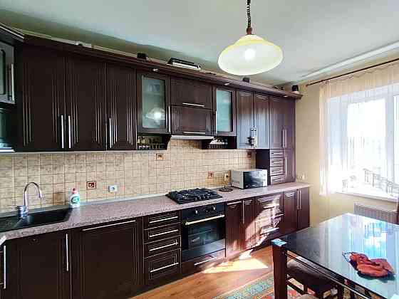 Продається велика двокімнатна квартира в с.Тарасівка. 60000$ Тарасівка (Троїцький р-н)