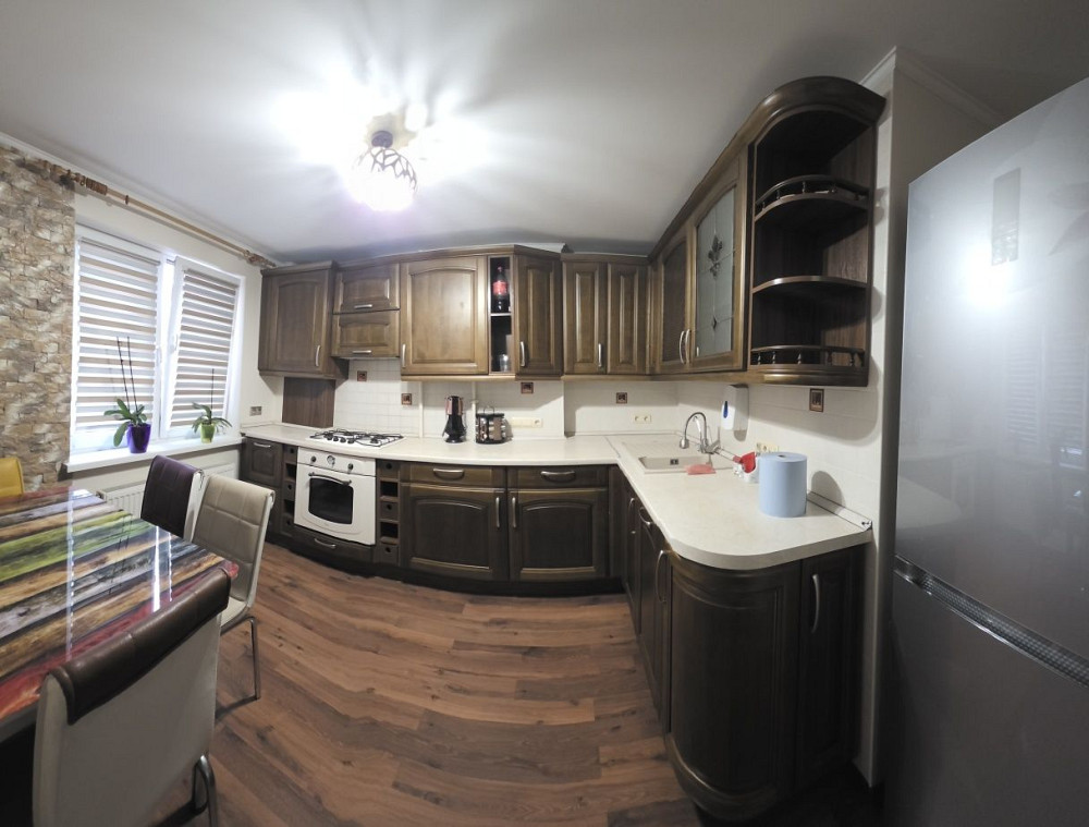 Продаю трьохкімнатну квартиру вул. Ігора Бедзая (центр) євроремонт Миколаїв - зображення 1