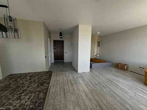 Продається велика 1-кімнатна квартира з гарним краєвидом. Івано-Франківськ