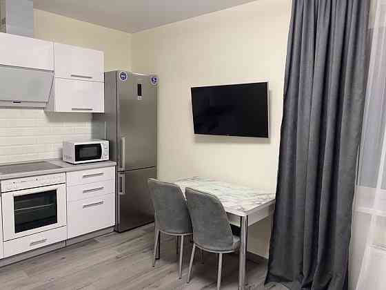 Киів. Без КОМІСІІ Здається в оренду 1 кім. кв.біля метро Чернігівська. Киев