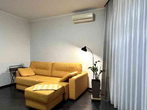 Оренда: 2-кімнатна квартира 76м2, вул.Чорновола,25, Шевченківський р-н Киев