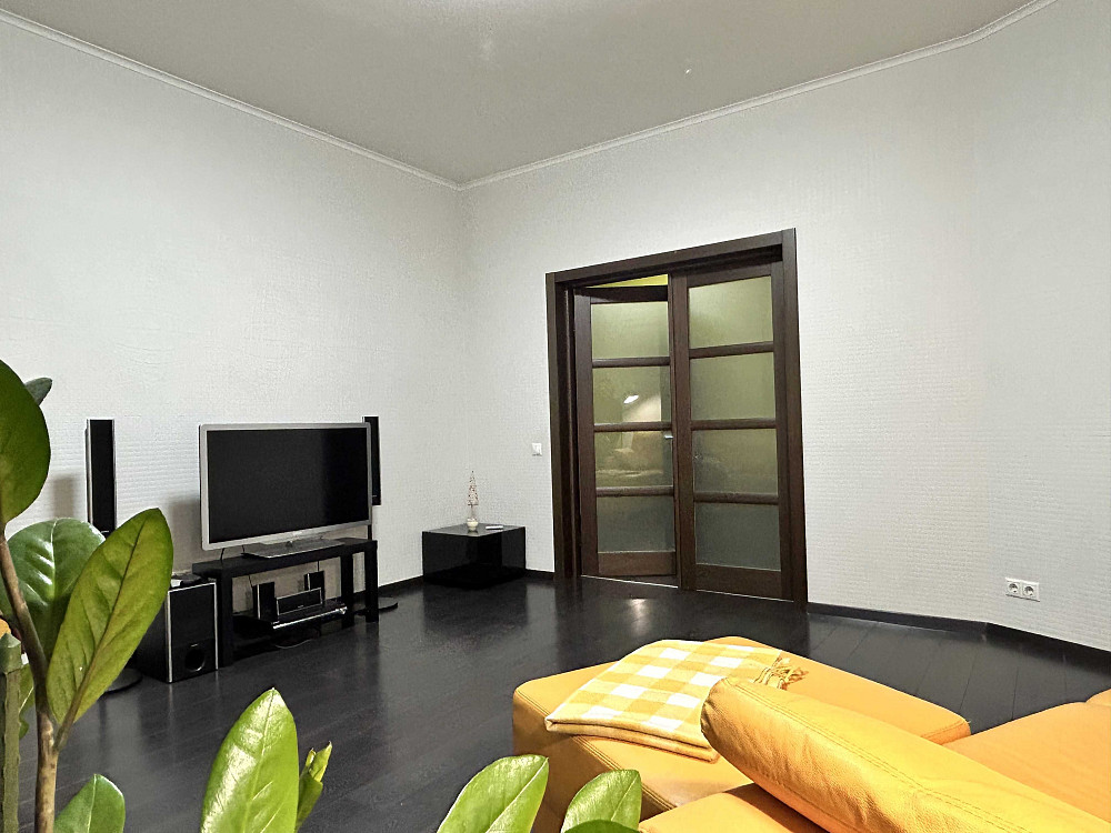 Оренда: 2-кімнатна квартира 76м2, вул.Чорновола,25, Шевченківський р-н Киев - изображение 4