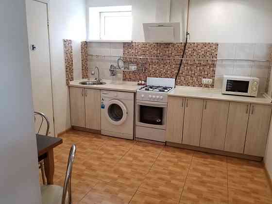 Своя теплая отдельная 1 комн. квартира-коттедж  отопление Броварской п Киев