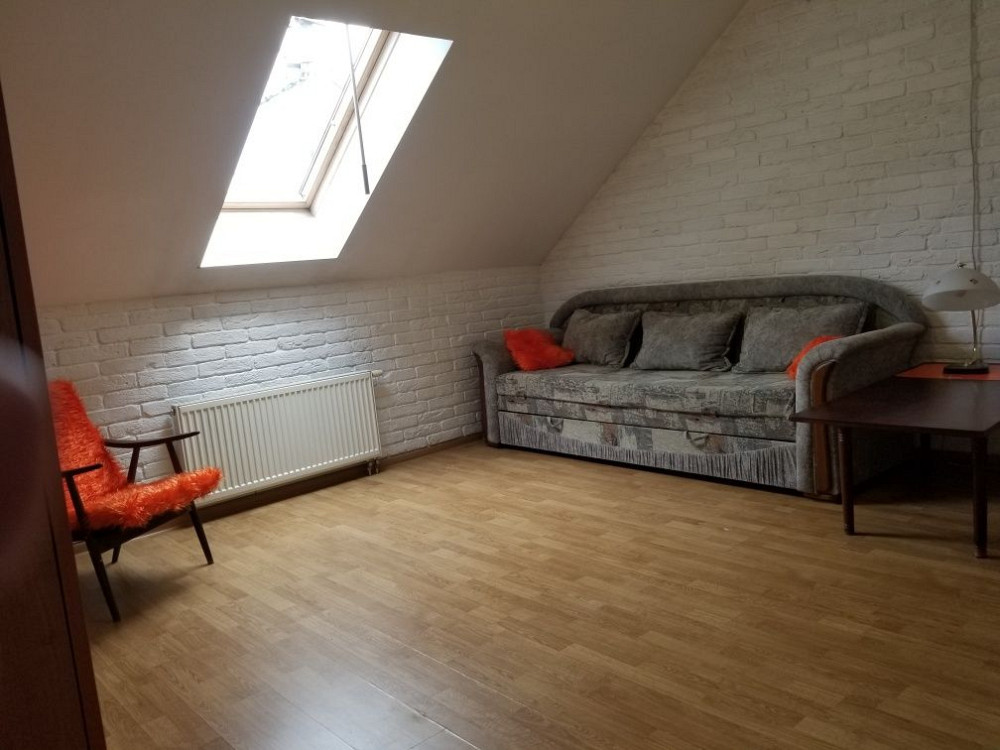 Своя теплая отдельная 1 комн. квартира-коттедж  отопление Броварской п Київ - зображення 2