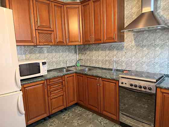 В аренду 2х комнтаная квартира в центре Днепр