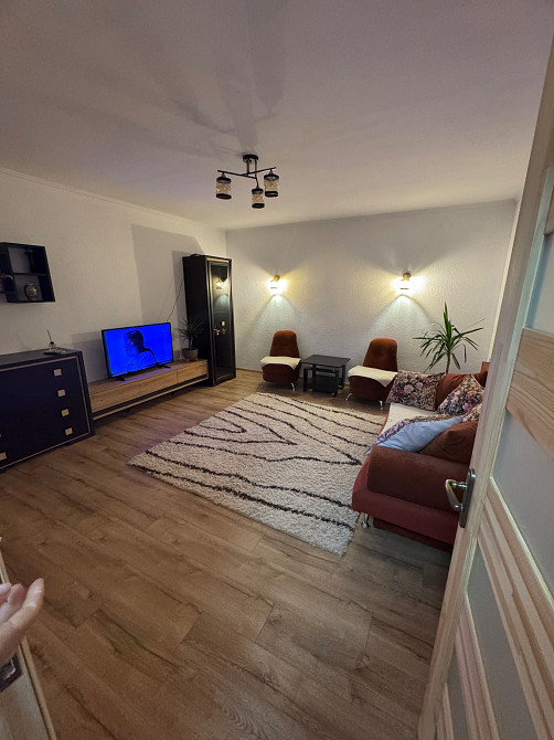 Здається в центрі Ужгорода будинок! Ужгород - зображення 1