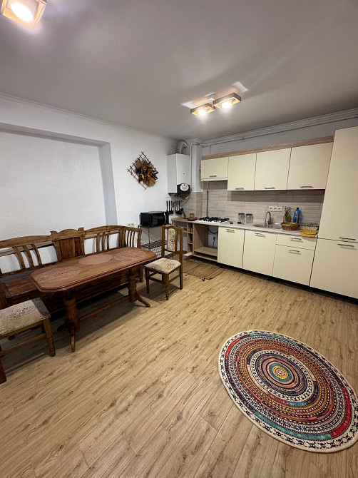 Здається в центрі Ужгорода будинок! Ужгород - зображення 3