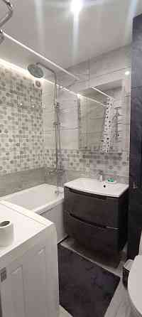 Продам двухкомнатную с дизайнерским ремонтом. Новые Дома Харків