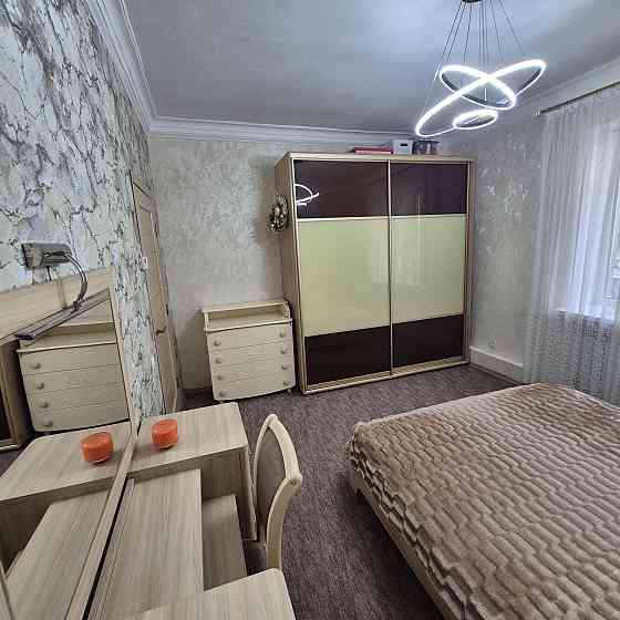 Продам 2х квартиру пр.Свободы Центр /Сталинка/ Кам`янське (Запорізька обл.)